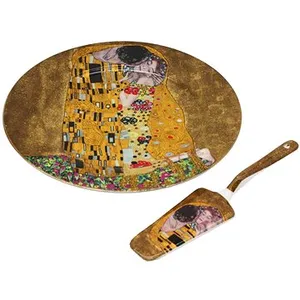 Home Elements Porcelánový okrúhly tanier na tortu s lyžicou – Klimt, Bozk zlatý Home Elements Porcelánový okrúhly tanier na tortu s lyžicou – Klimt, Bozk zlatý