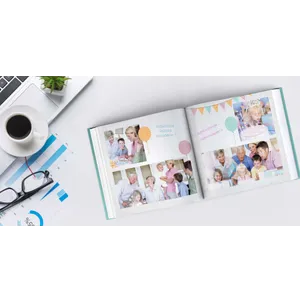 Značková fotokniha vo formáte A4 alebo XL v tvrdých doskách Značková fotokniha vo formáte A4 alebo XL v tvrdých doskách