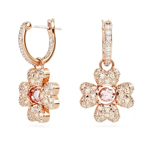 Swarovski Bronzové náušnice 2v1 Štvorlístok s kryštálmi Idyllia 5674212 Swarovski Bronzové náušnice 2v1 Štvorlístok s kryštálmi Idyllia 5674212