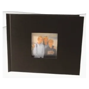 Fotokniha Unibind A4/26str. na šírku s výsekom - spracovanie Fotokniha Unibind A4/26str. na šírku s výsekom - spracovanie